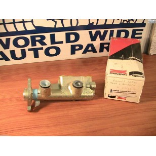 Renault R5 LeCar Brake Master Cylinder with Power Brakes NOS Original  1976-1983