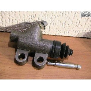 Nissan Maxima Clutch Slave Cylinder 1984  new